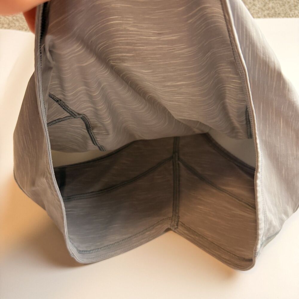 Lululemon Power Thru High Neck Racerback Tank Top Light Grey Size 6/8 Cropped - Picture 6 of 13